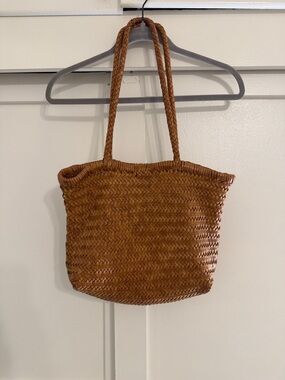 Vilenca Holland Woven leather Tote Bag in Brown